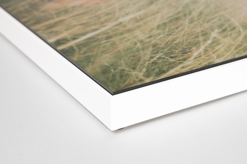 White Framed Acrylic detail corner