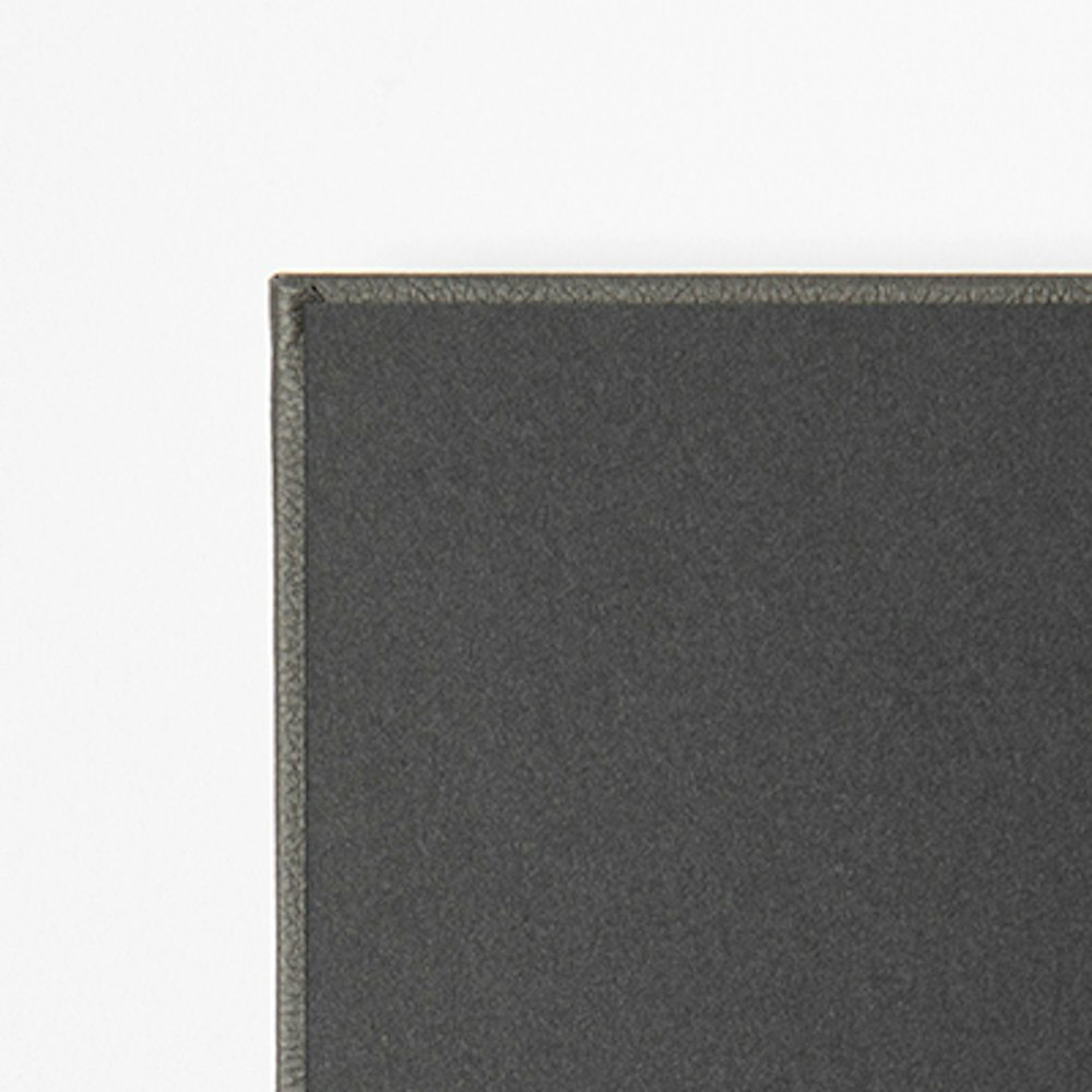 Album & Books smooth black endleaves corner detail