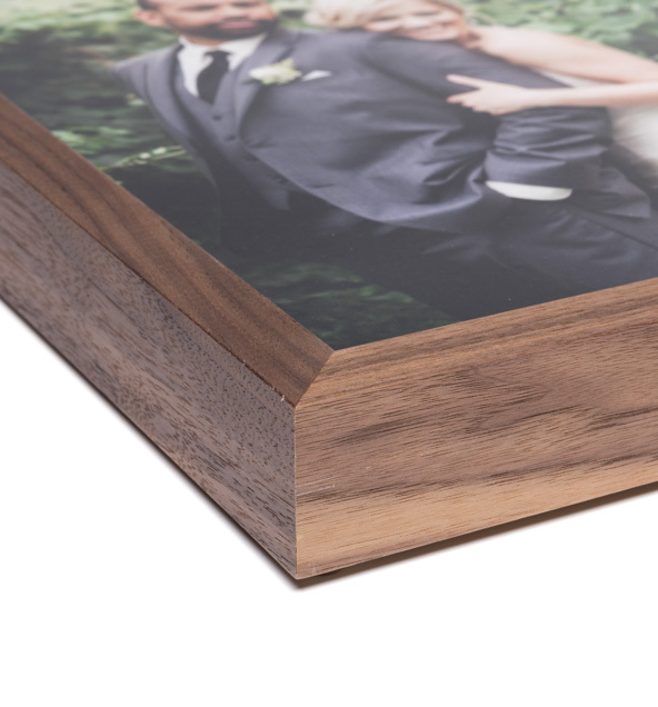 Corner detail of walnut Woodland Frame moulding in ¾" width